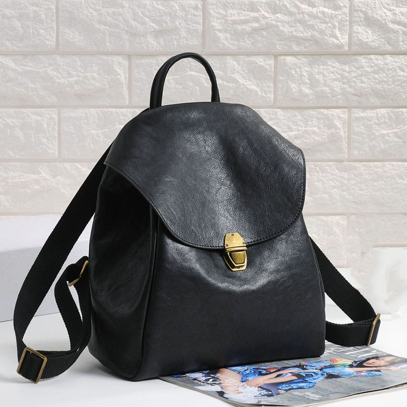 Vintage Natural Leather Backpacks For Women Casual Travel Female Knapsack High Quality Genuine Leather Daily Student Schoolbag