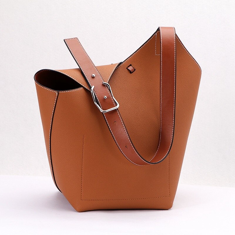 Free Gift 2022 Trend Women Brand Shoulder Bags 100% Genuine Leather Female Fashion Designer Shopper Tote Handbags Bucket Purses
