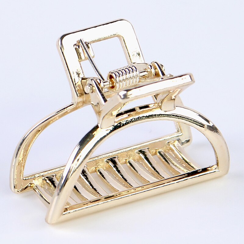 Women Girls Geometric Hair Claw Clamps Metal Hair Crab Moon Shape Hair Claw Clip Solid Color Hairpin Large Size Hair Accessories