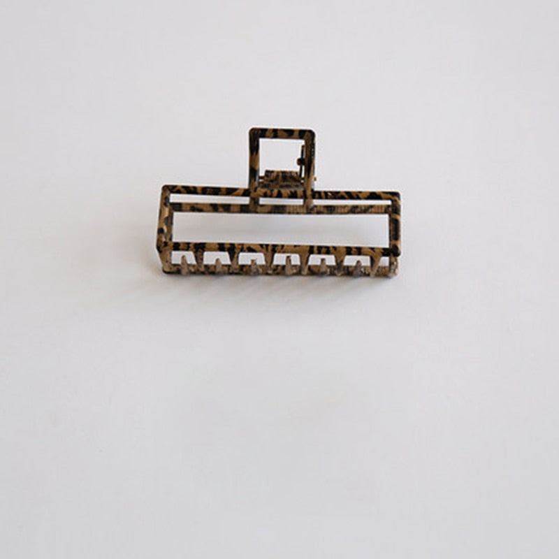 Fashion Gold Color Hollow Geometric Hair Clips Metal Hair Claw Cross Hairclip Headband Hairpin Hair Crab Women Hair Accessories