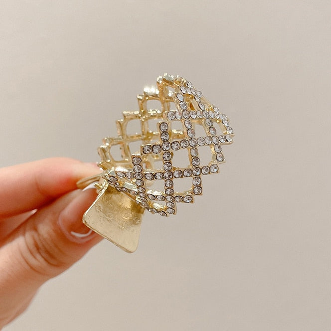 High Ponytail Clip for Women Fashion Metal Hair Claw Girls Clamps Girl Fixed Hairpin Claw Clip Hair accessories Headwear