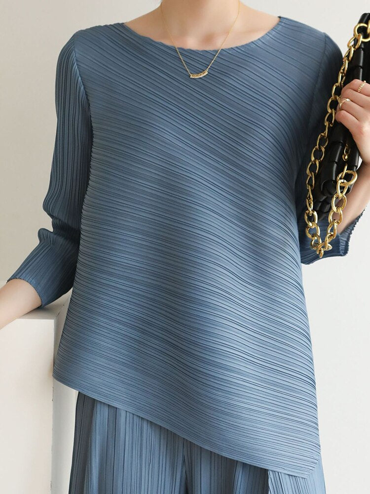 Irregular T-shirts For Women Round Neck Loose Three Quarter Sleeves Pleated Shirt 2023 Summer Female Fashion Top