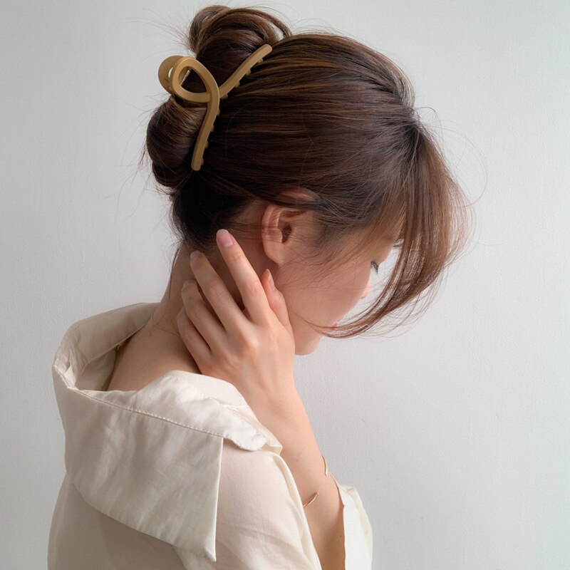 Geometric Hair Claws for women girls Hair Clips Hairpins Ladies Ponytail Clips Makeup Styling Tools Headwear Hair Accessories