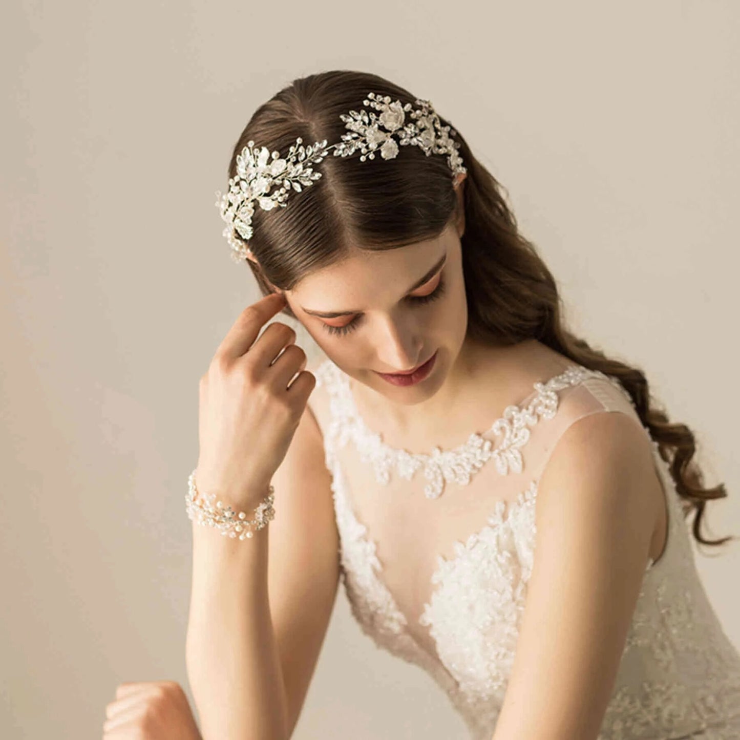 Fashion Golden Leaf Laurel Tiara Grecian Leaf Back Headwear Pearl Wedding Tiara Headband Hair Crown Bridal Hair Accessories