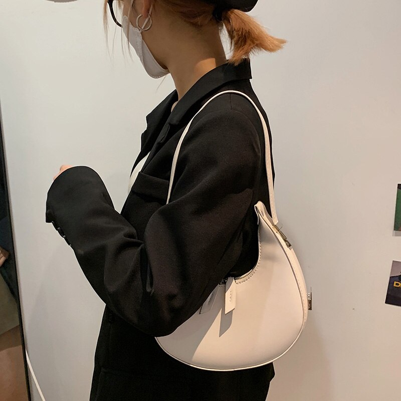 Half-Moon Green PU Leather Crossbody Bags for Women 2023 Luxury Designer Handbag and Purses Small Shoulder Bag Lady Travel Totes