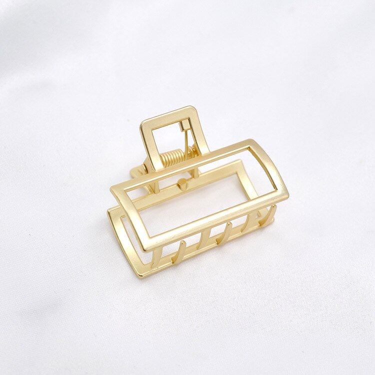 Women Girls Geometric Hair Claw Clamps Metal Hair Crab Moon Shape Hair Claw Clip Solid Color Hairpin Large Size Hair Accessories