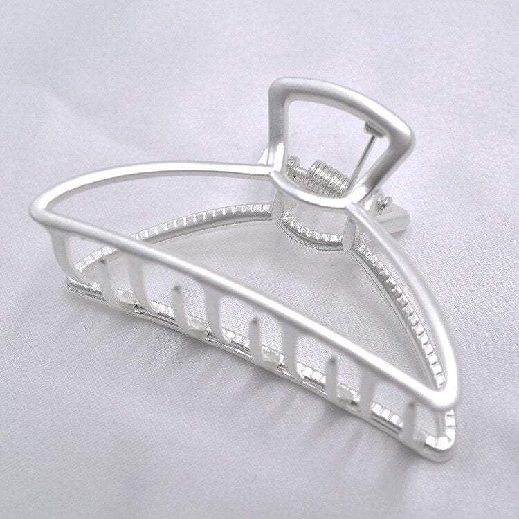 Women Girls Geometric Hair Claw Clamps Metal Hair Crab Moon Shape Hair Claw Clip Solid Color Hairpin Large Size Hair Accessories