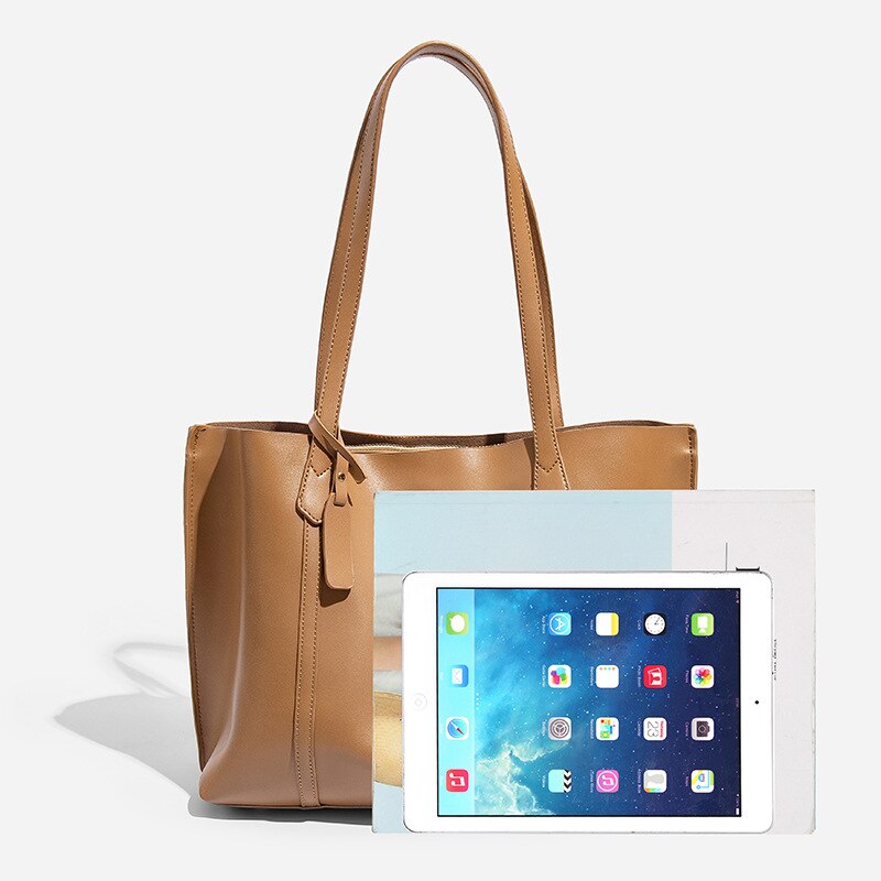 Female Bag 2023 New Fashion Senior Sense Luxury Tote Bag Large Capacity Simple Commuting Summer Shoulder Bag