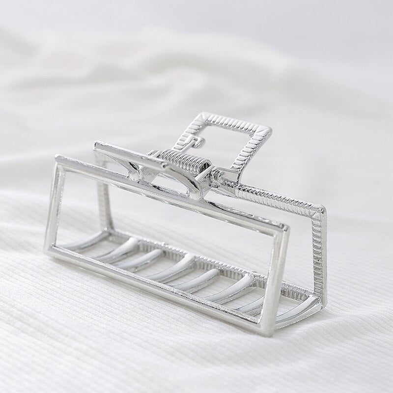 Women Girls Geometric Hair Claw Clamps Metal Hair Crab Moon Shape Hair Claw Clip Solid Color Hairpin Large Size Hair Accessories
