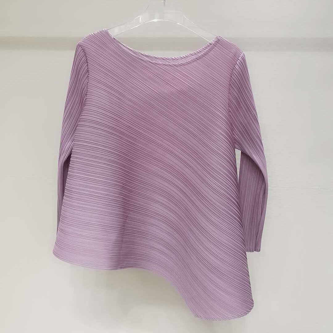 Irregular T-shirts For Women Round Neck Loose Three Quarter Sleeves Pleated Shirt 2023 Summer Female Fashion Top