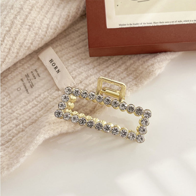 Fashion Gold Color Hollow Geometric Hair Clips Metal Hair Claw Cross Hairclip Headband Hairpin Hair Crab Women Hair Accessories