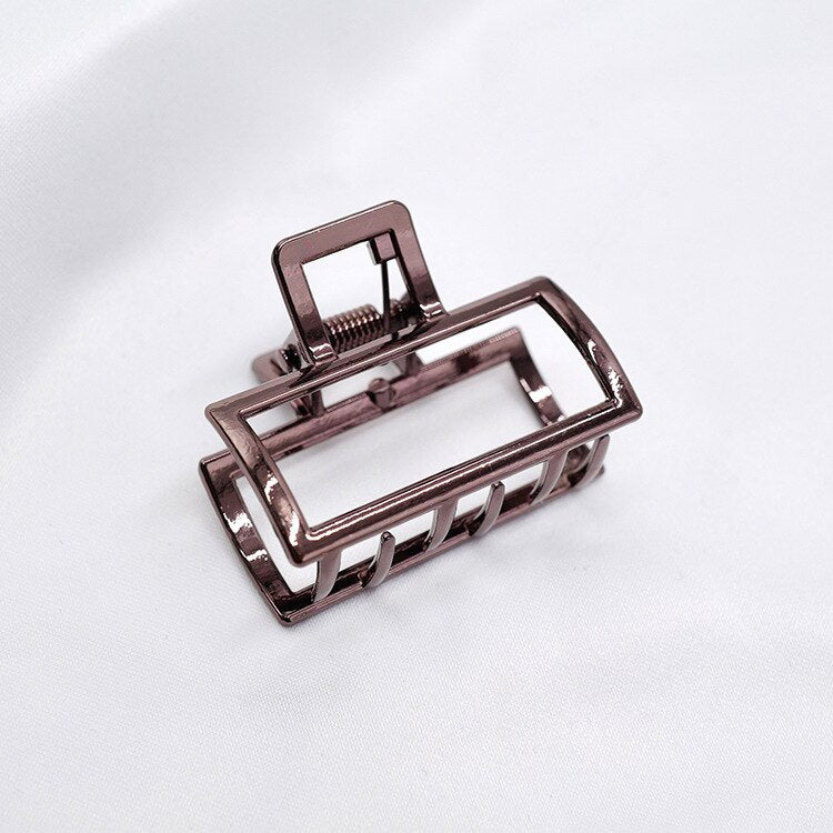 Women Girls Geometric Hair Claw Clamps Metal Hair Crab Moon Shape Hair Claw Clip Solid Color Hairpin Large Size Hair Accessories