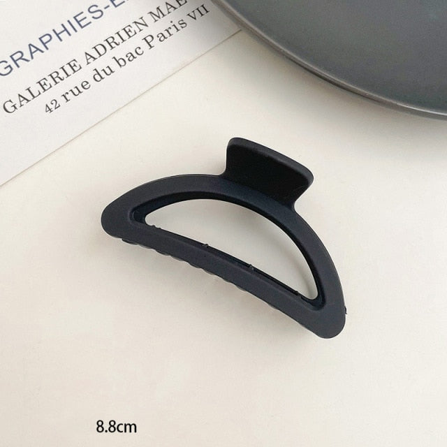 1PC Black Large Hair Claws Anti Slip design