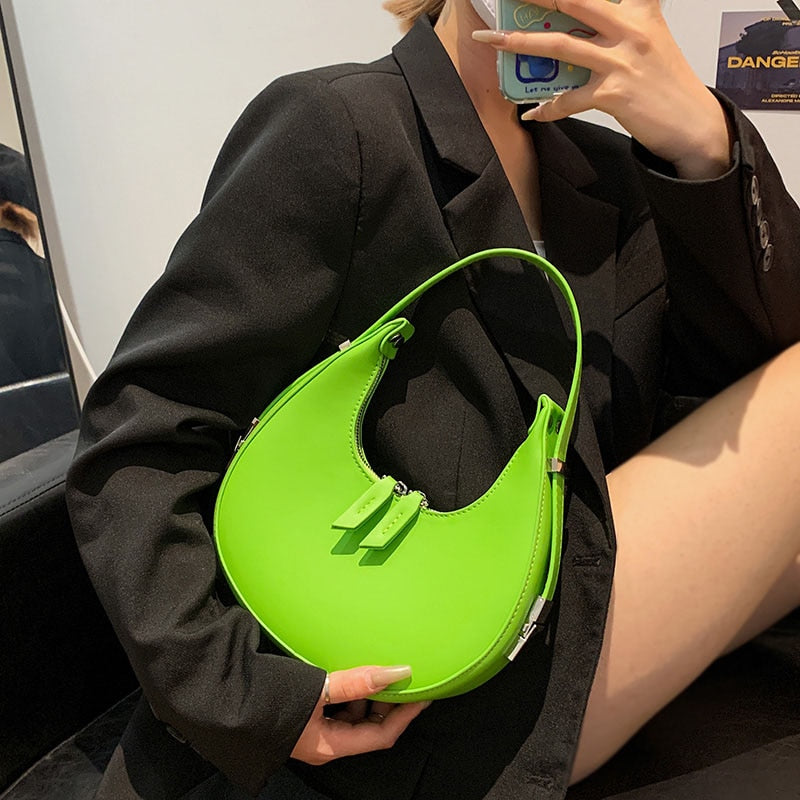 Half-Moon Green PU Leather Crossbody Bags for Women 2023 Luxury Designer Handbag and Purses Small Shoulder Bag Lady Travel Totes