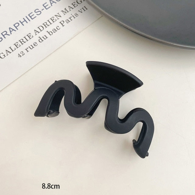 1PC Black Large Hair Claws Anti Slip design